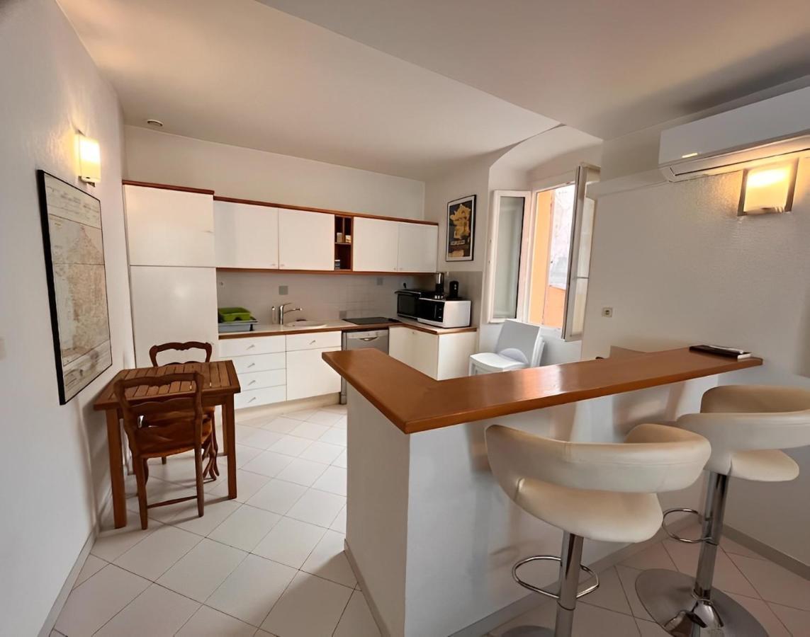 Appartement Spacieux En Face Du Port Calvi  Kültér fotó